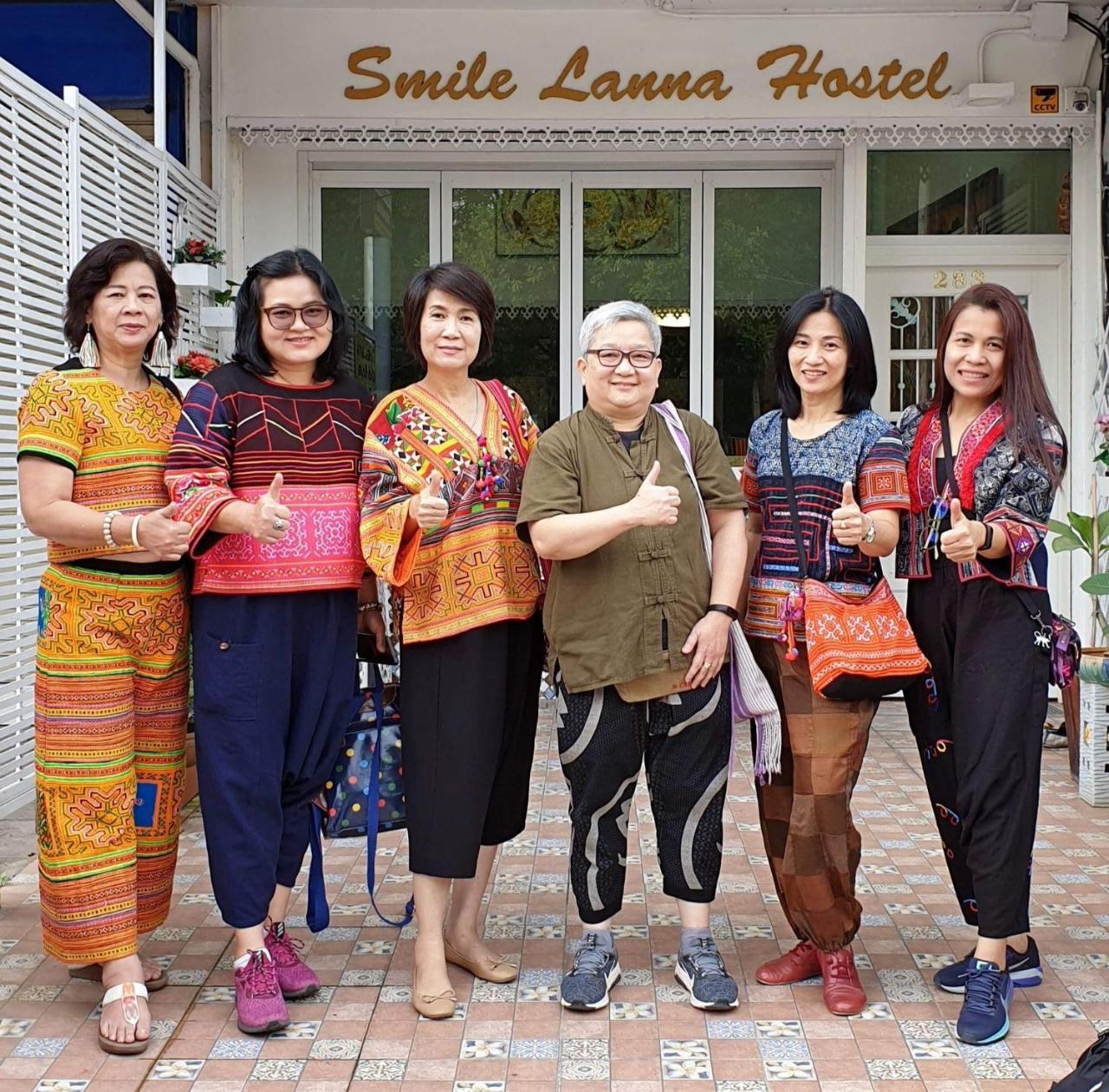 Smile Lanna Ladies Hostel Chiang Mai Exterior foto